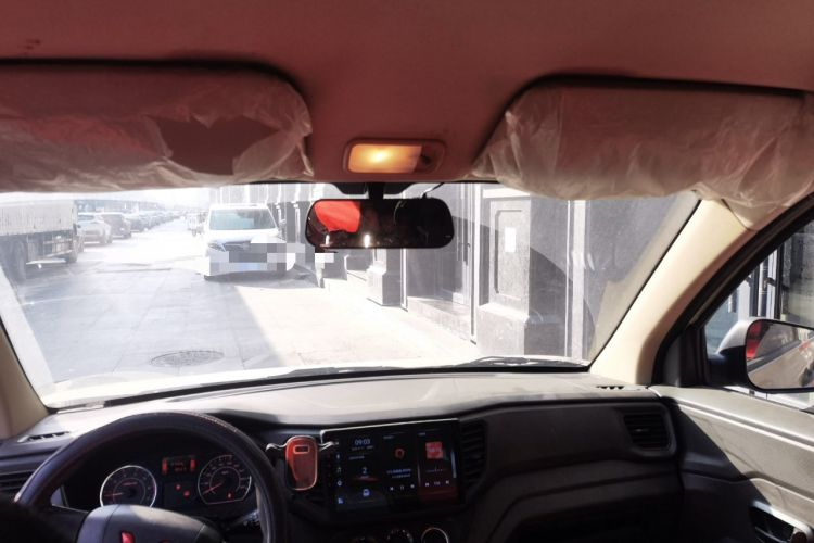 Used Wuling Hongguang V 2022 1.5L Jingqu Edition Electric-Assist LAR
