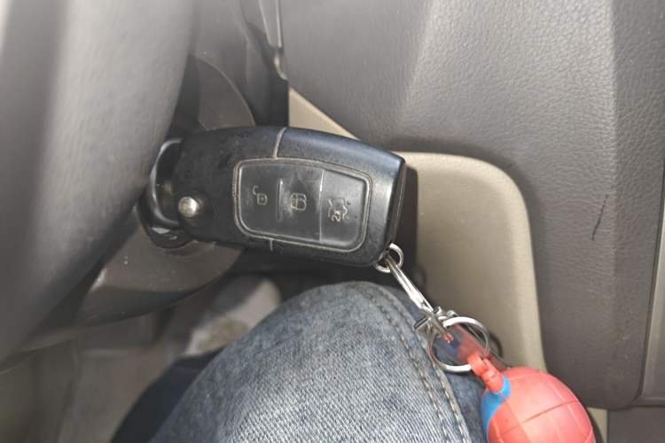 Used Ford Focus 2013 Hatchback Classic 1.8L Automatic Fashion Edition
