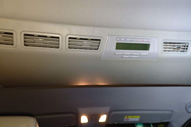 Used JAC Group Refine M5 2016 2.0T Gasoline Automatic Business Edition