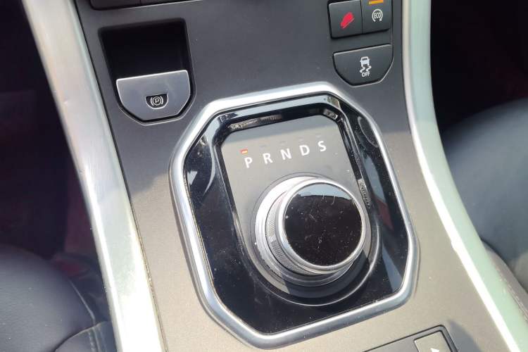 Used Land Rover Range Evoque 2015 2.0T Five-Door Zhiyao Edition
