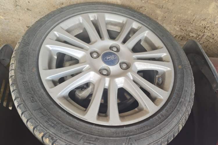 Used Ford Fiesta 2013 Hatchback 1.5L Automatic Fashion Edition