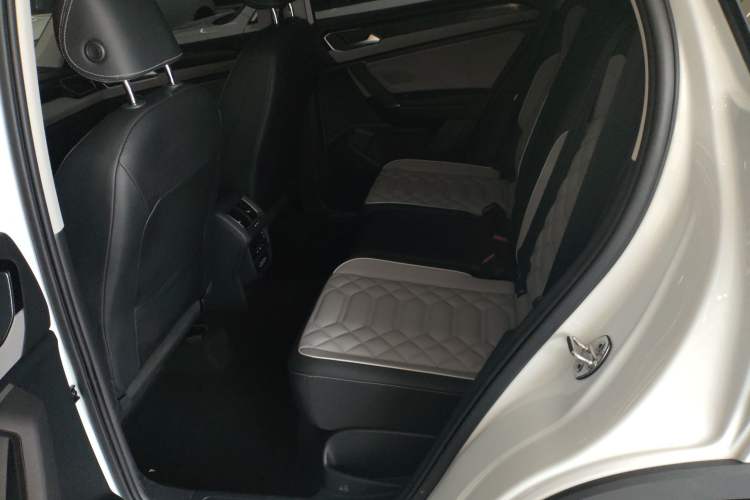 Used Volkswagen Tayron 2025 Zhongxiang Version 300TSI Left Rear Seat