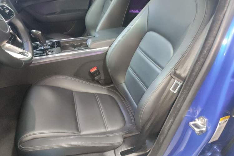 Used Jaguar XEL 2020 2.0T 200 PS S Advanced Elegance Edition
