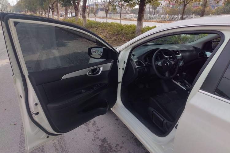 Used Nissan Sylphy 2024 Restyled Version 2 Classic 1.6XE CVT Comfort Edition Driver Seat