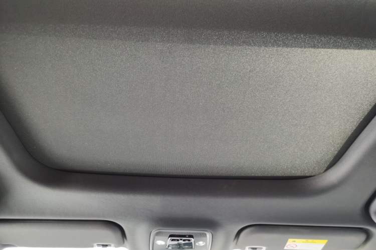 Used BYD Seal 06 New Energy 2025 DM-i Smart Drive 120KM Prestige Model Headliner