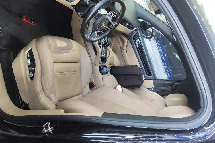 Used Porsche Cayenne 2018 Cayenne 3.0T