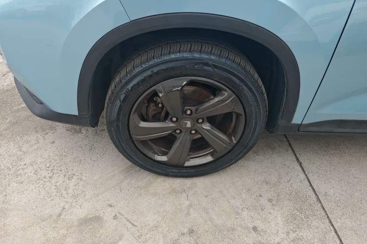 Used Baojun RM-5 2019 1.5T Manual Elite Version with 24-Hour Online Service 6 Seats
