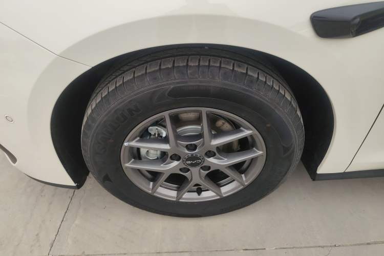 Used BYD Seal 06 New Energy 2025 DM-i Smart Drive 80KM Luxury Model
