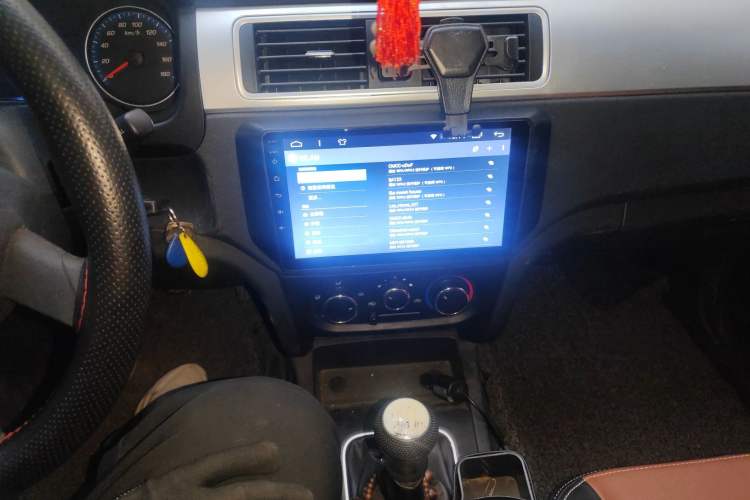 Used CHANGAN KAICHENG Shenqi F30 2018 1.5L Comfort Trim Short Wheelbase DAM15L Audio And AC Panel