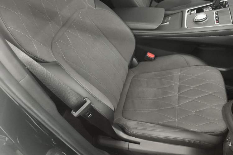 Used Geely Auto Monjaro L 2025 Dongfang Yao 2.0TD Automatic All-Wheel-Drive Wangyue Edition Right Front Seat