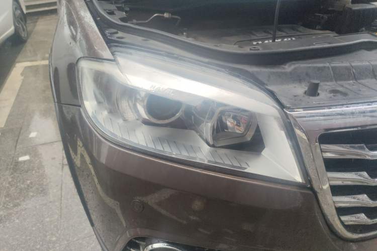 Used Haval H6 2015 Sport Edition 1.5T Automatic Two-Wheel Drive Luxury Model