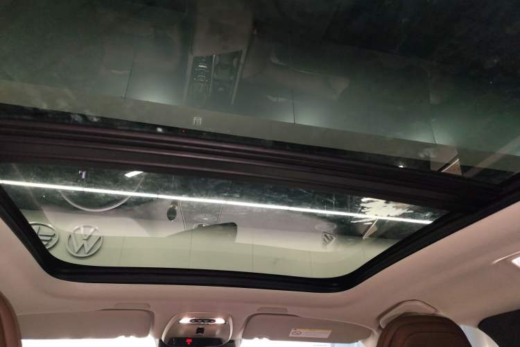 Used Volvo XC60 2019 T5 4x4 Smart Edition China VI Standard