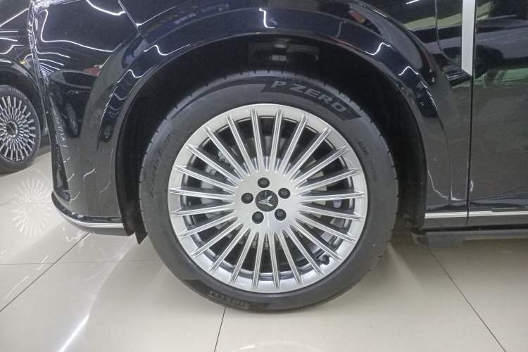 Used VOYAH Titan 2026 Model Max+ Left Front Wheel Hub