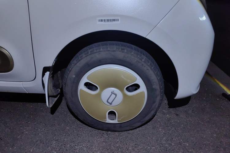 Used Bestune Pony 2025 222km Range Agile Horse Right Front Wheel Hub