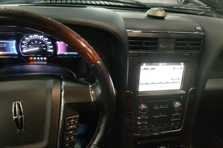 Used Lincoln Navigator 2017 3.5T AWD