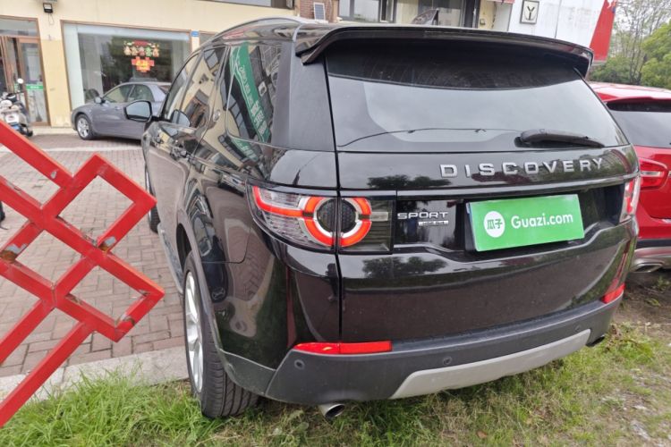 Used Land Rover Discovery Sport 2017 2.0T HSE Rear Left 45 Deg