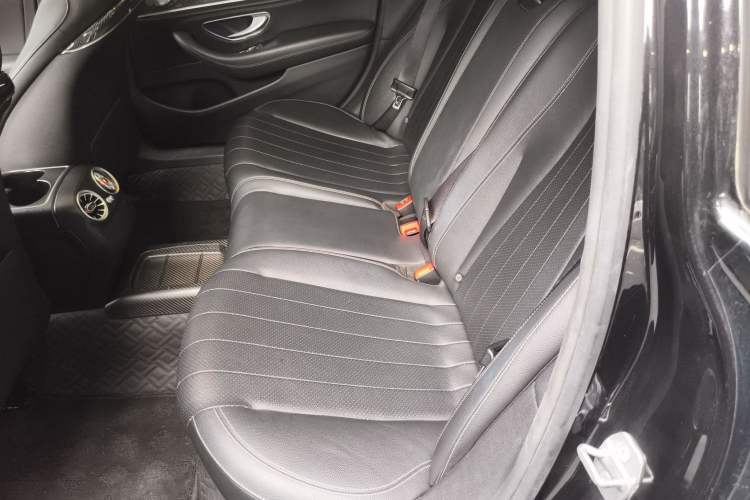 Used Mercedes-Benz E-Class 2019 Facelifted E 300 L Stylish Version Left Rear Seat