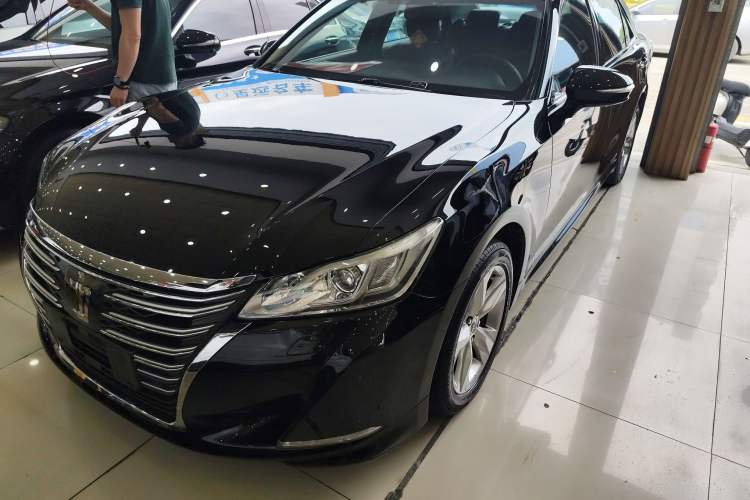 Used Toyota Crown 2015 2.0T Fashion Edition