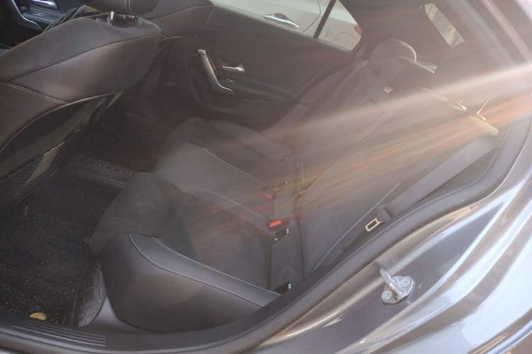 Used Mercedes-Benz A-Class 2020 Restyled A 200 L Sport Sedan Fashion Version
