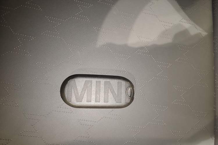 Used MINI Electric MINI COOPER 2025 456km COOPER E Classic Style
