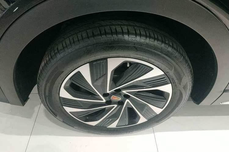 Used Hongqi HS7 PHEV 2024 2.0T PHEV Four-Wheel Drive Flagship Edition 6 Seats
