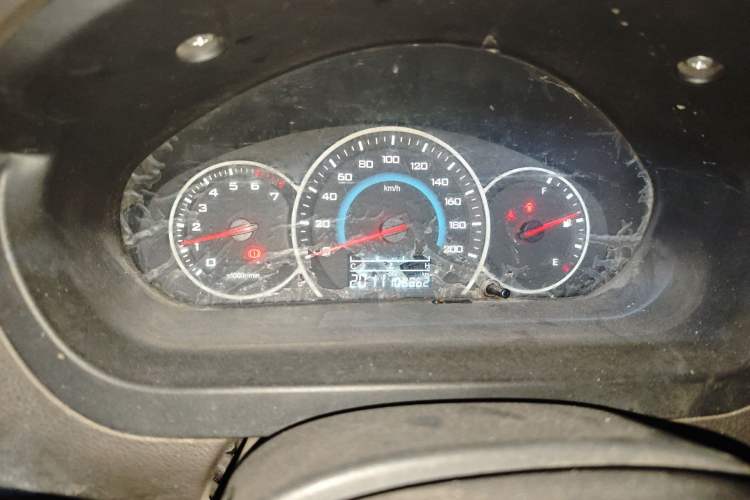 Used Wuling Rongguang V 2016 1.5L Standard Version