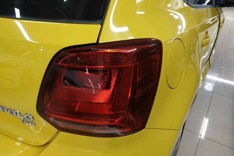 Used Volkswagen Polo 2018 1.5L Automatic Enjoyment Model
