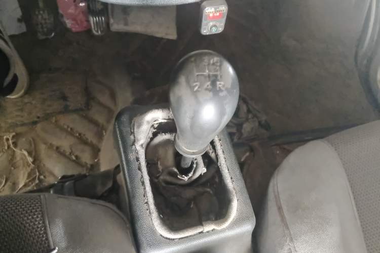 Used Wuling Zhiguang 2013 1.0L Practical Version Gear Lever