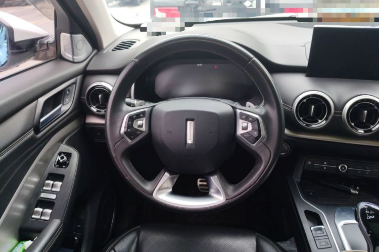 Used Wey VV6 2018 2.0T Two-Wheel-Drive Ultra-Luxury Version China V Standard
