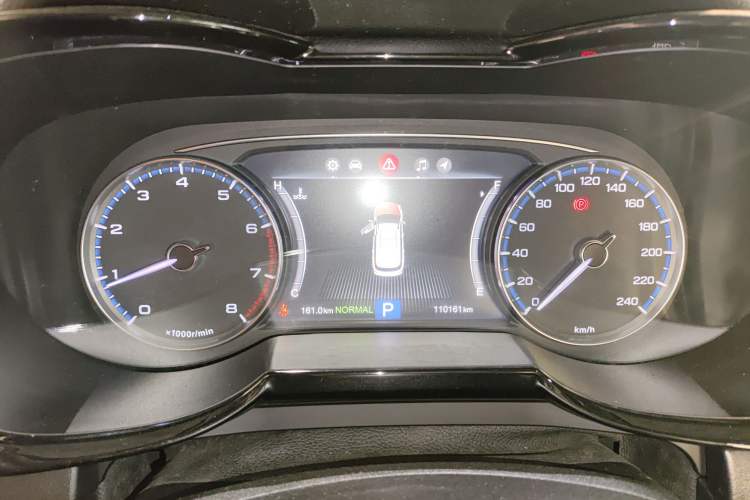 Used GAC Trumpchi GS7 2017 320T Four-Wheel Drive Luxury Smart Connectivity Model