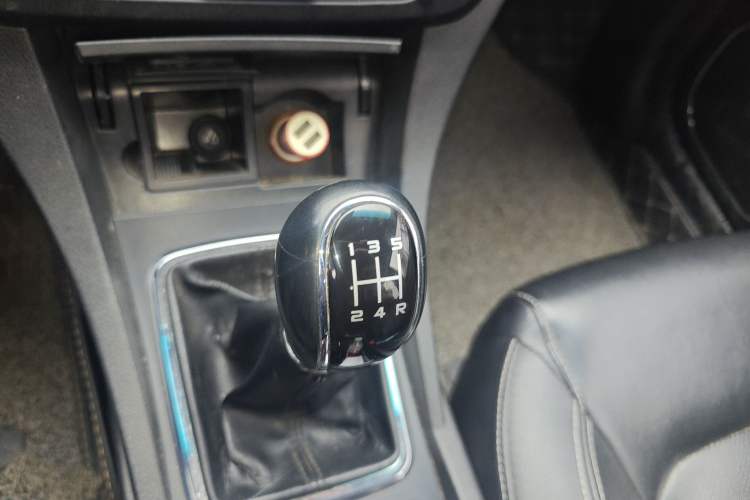 Used Geely Auto Emgrand 2017 Sedan Million Edition 1.5L Manual - Upward Version