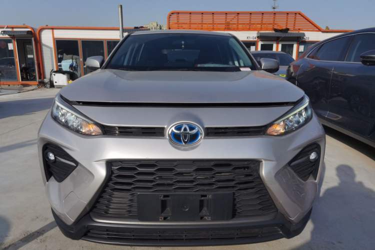 Used Toyota Wildlander 2022 Facelifted Dual-Motor 2.5L E-CVT Two-Wheel Drive Leading Edition
