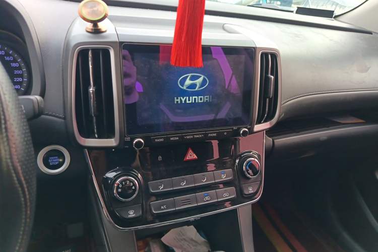 Used Hyundai ix35 2019 2.0L Automatic 2WD Zhiyong·Changxiang Edition China V Standard Audio And AC Panel