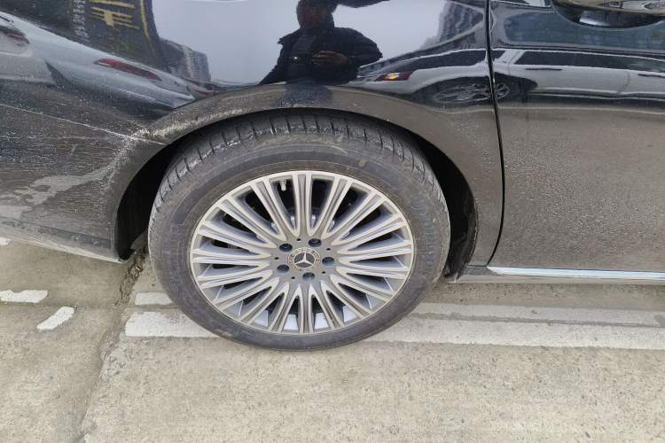 Used Mercedes-Benz E-Class 2021 E 300 L Stylish Model