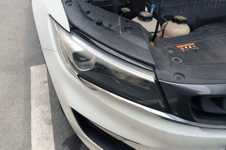 Used Geely Auto Jiajie New Energy 2021 ePro 1.5TD PHEV Comfort Edition Right Front Headlight