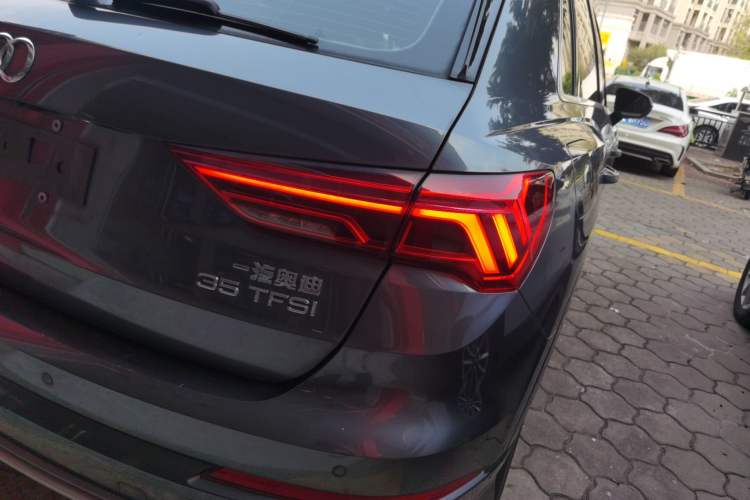 Used Audi Q3 2019 35 TFSI Advanced Dynamic Edition
