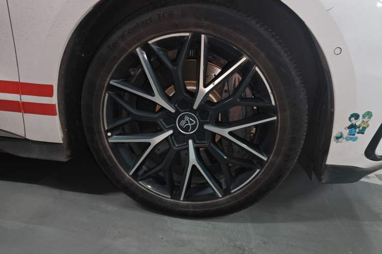 Used BYD Han 2022 EV Genesis Edition 610KM All-Wheel Drive Premium Model
