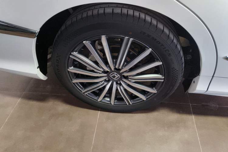 Used Honda Elysion 2024 2.0L eHEV Luxury Edition