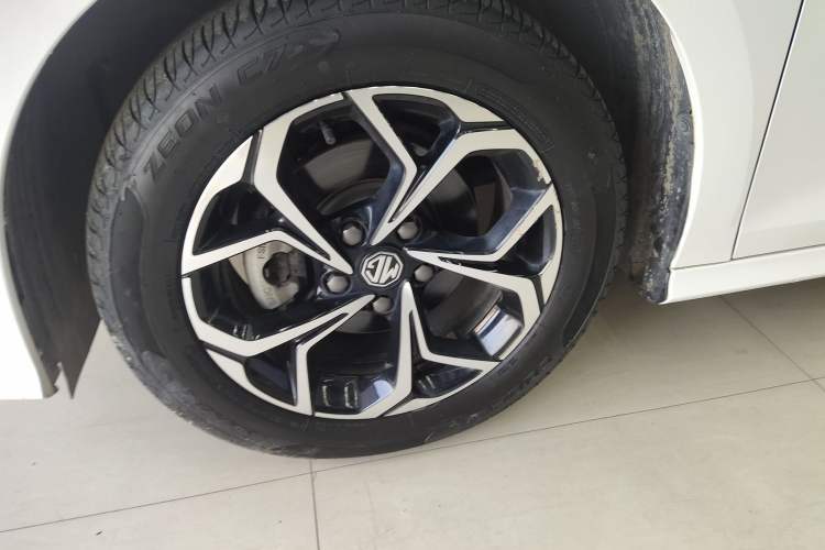 Used MG 5 2021 Revised Version 180 DVVT CVT Youth Luxury Edition