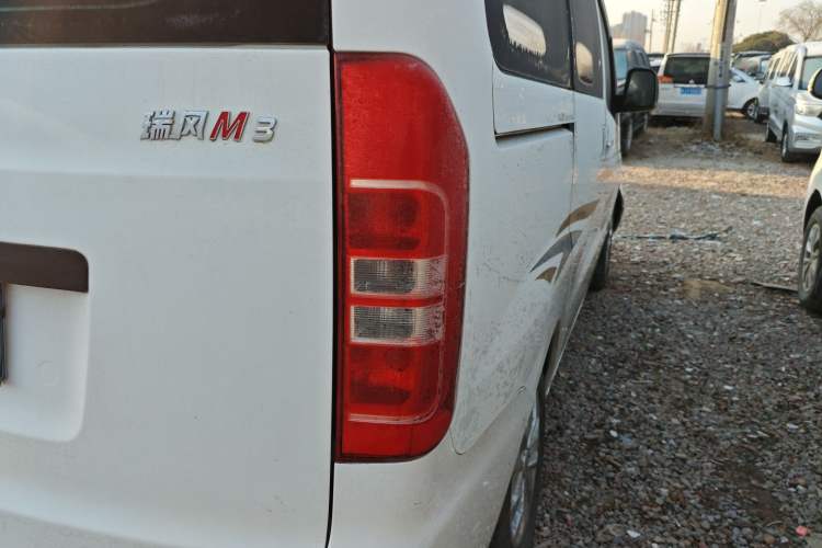 Used JAC Refine M3 2019 1.8L 5-Seater Express Edition
