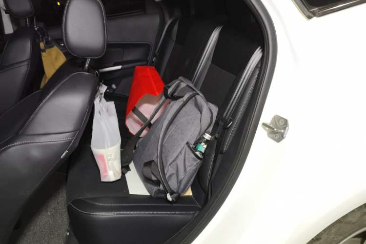 Used Ford Escort 2019 Revised Version 1.5L Automatic Enjoyment Type China VI Standard Left Rear Seat