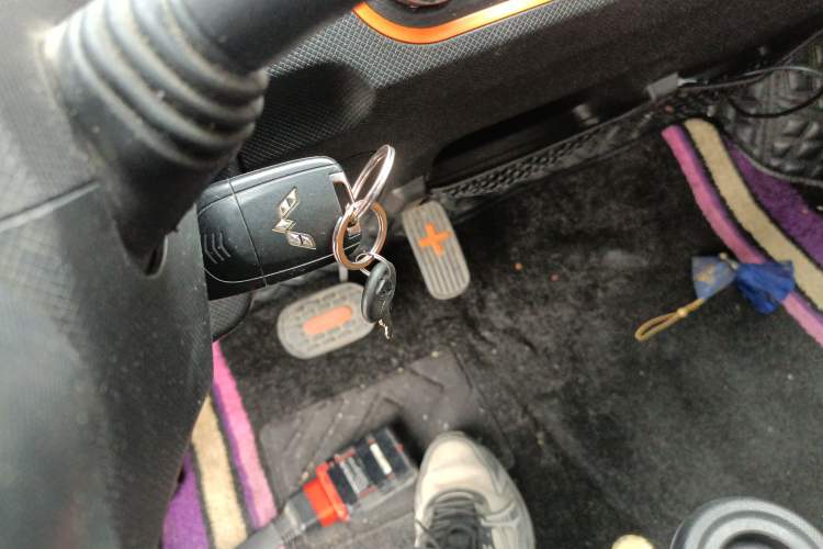 Used Wuling Hongguang MINIEV 2020 Freedom Version Lithium Iron Phosphate Vehicle Key