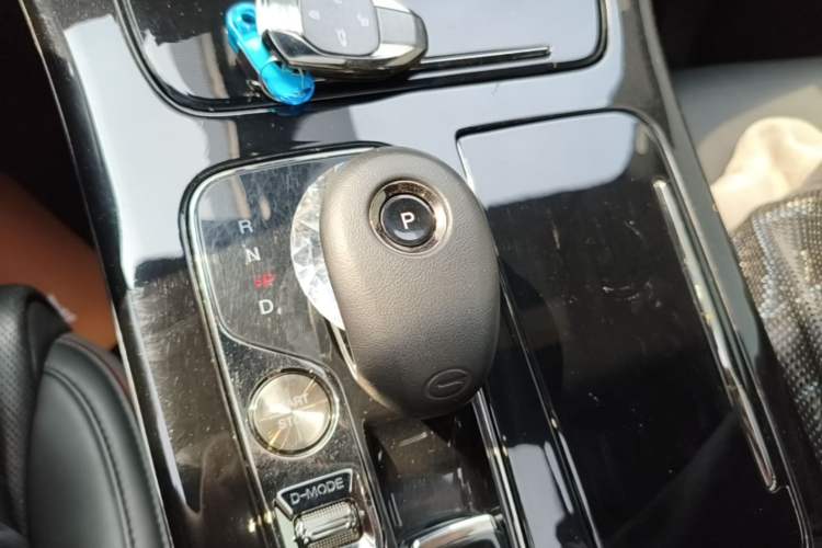 Used GAC Trumpchi M8 2023 Zongshi Series 400T Ultimate Edition Gear Lever