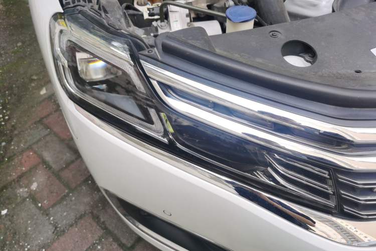 Used Citroen C6 2019 400THP ORIGINS Centennial Deluxe Edition Right Front Headlight