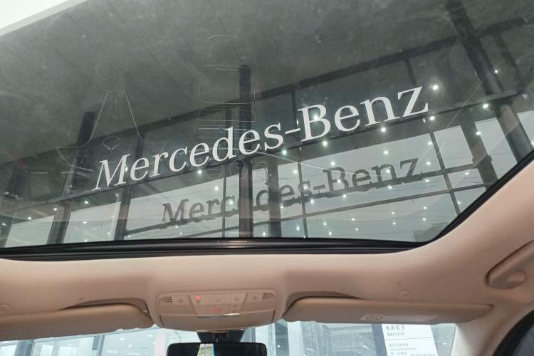 Used Mercedes-Benz E-Class 2022 Second Facelift E 300 L Fashion Edition
