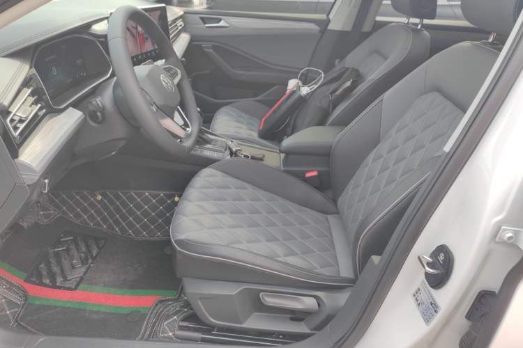 Used Volkswagen Sagitar 2023 300TSI DSG Excellence Edition