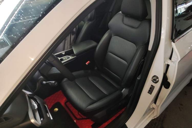 Used Geely Auto Emgrand 2022 4th Generation 1.5L CVT Luxury Model Left Front Seat