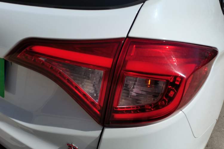 Used BYD Song 2016 2.0TID Automatic Prestige Edition
