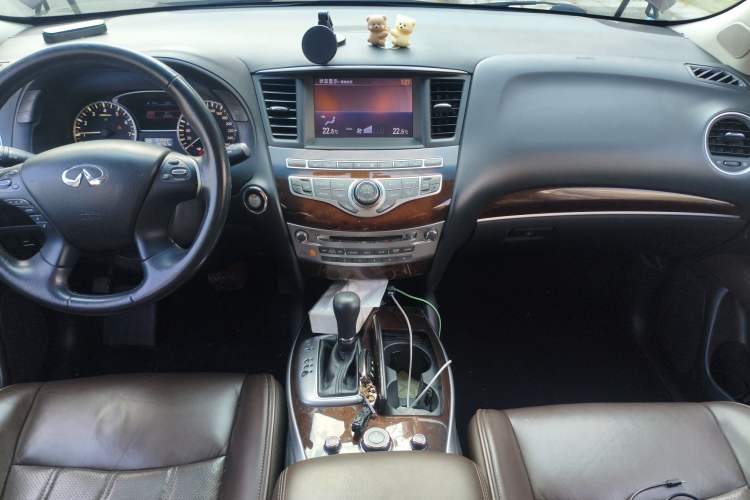 Used Infiniti QX60 2014 2.5 S/C Hybrid Two-Wheel Drive Excellence Edition