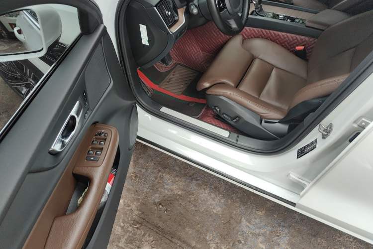 Used Volvo S60 2020 T4 Zhiyuan Luxury Edition